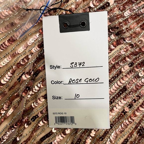 Mac Duggal 5372 Sequin A Line Gown Rose Gold Size 10 - Picture 7 of 9